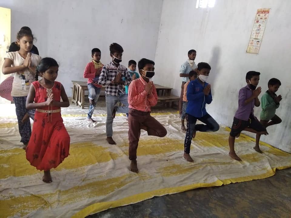 Nayi disha Seva trust gorakhpur