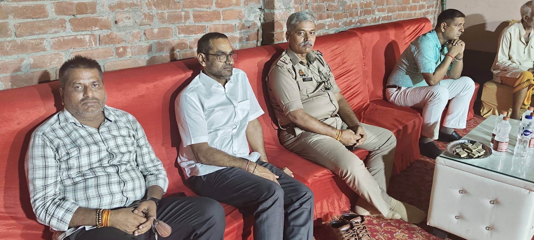 Nayi disha Seva trust gorakhpur